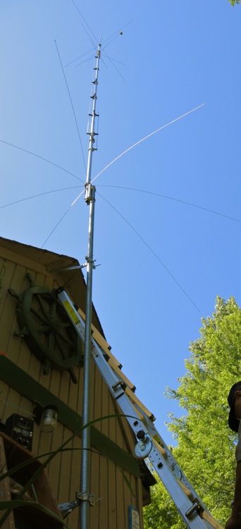 28 foot vertical antenna