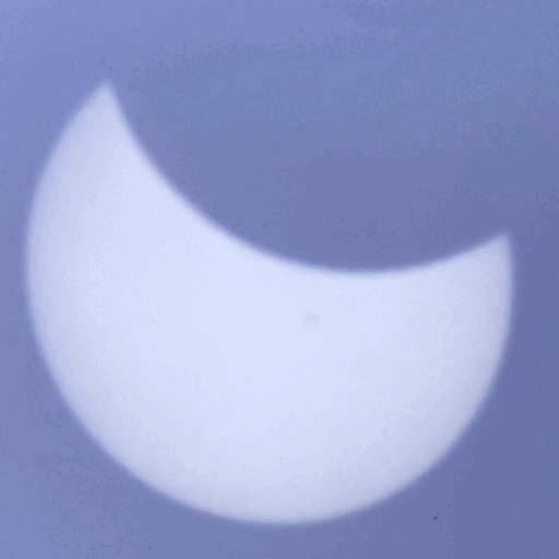Animation showing the progression of the eclipse using projected images.